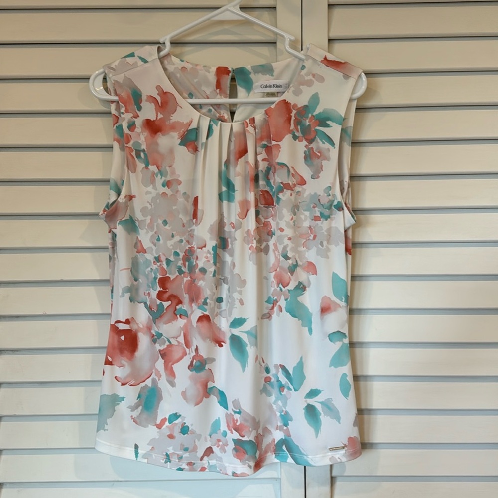 Pretty Calvin Klein Sleeveless Blouse